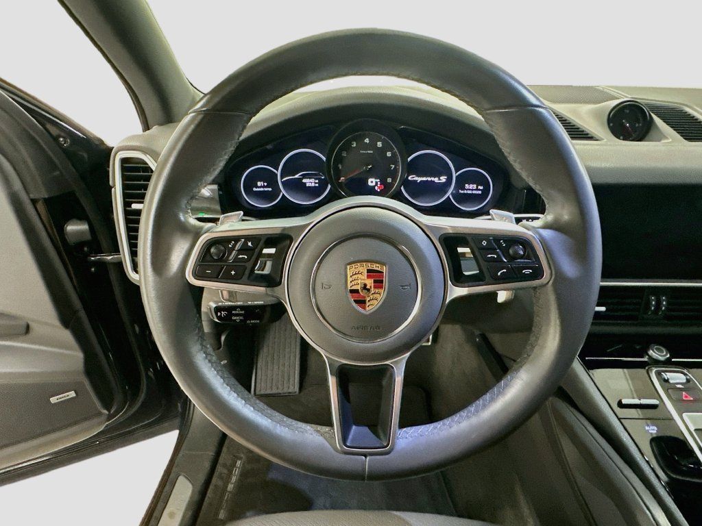 Certified 2020 Porsche Cayenne S AWD/4WD image 12