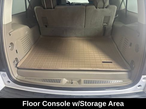 Used 2018 Chevrolet Suburban LT w/ Max Trailering Package AWD/4WD image 11