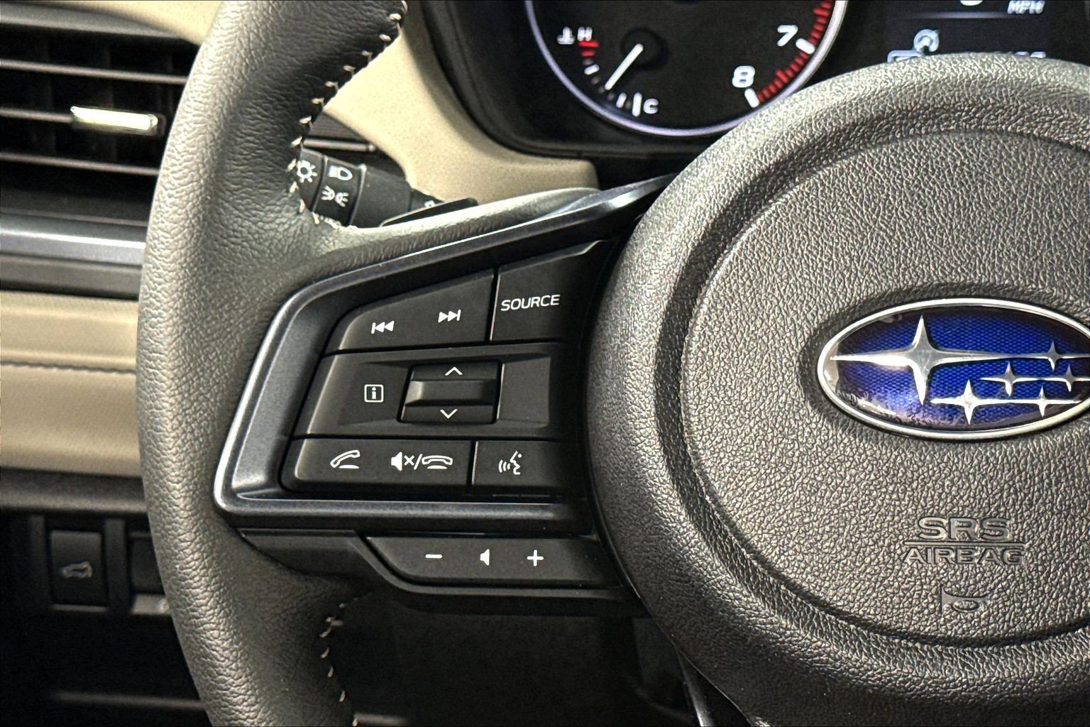 Used 2025 Subaru Forester Limited AWD/4WD image 15