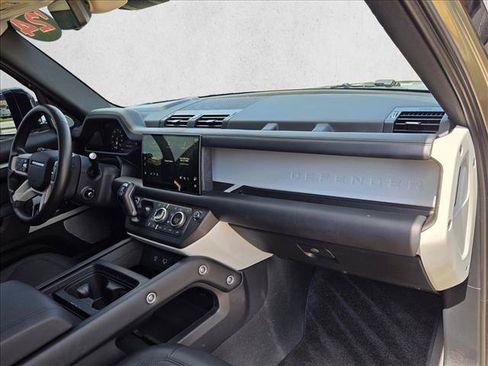 Used 2024 Land Rover Defender 130 S AWD/4WD image 23