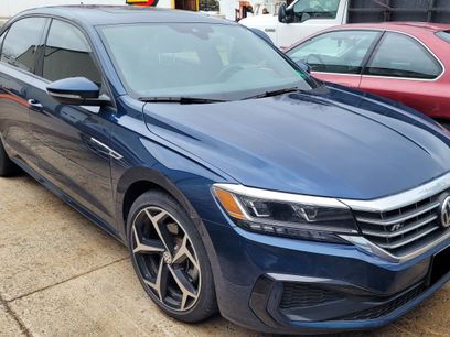 Used 2021 Volkswagen Passat 2.0T R-Line