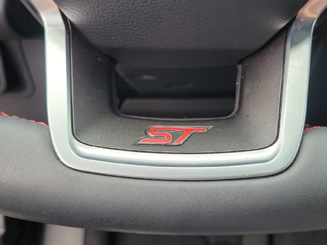 Used 2026 Ford Explorer ST RWD image 22
