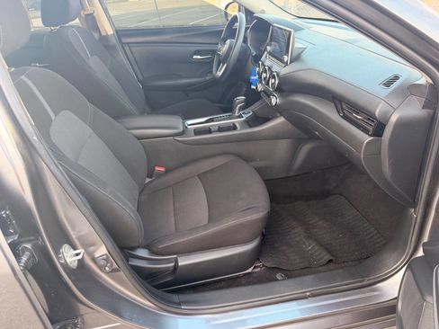 Used 2023 Nissan Sentra SV FWD image 30