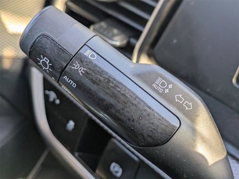 Used 2023 Kia Sportage LX image 25