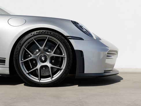 Certified 2026 Porsche 911 GT3 RWD image 11
