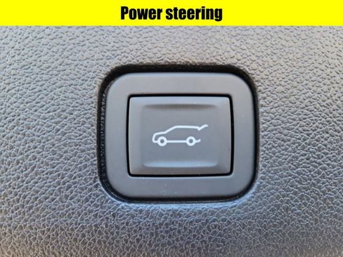 Used 2025 Cadillac XT6 Premium Luxury w/ Technology Package image 31