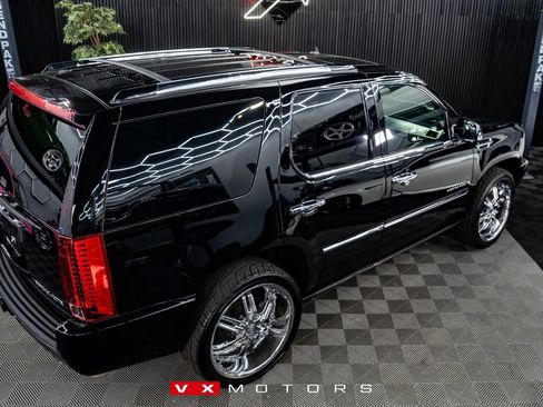 Used 2008 Cadillac Escalade AWD image 21