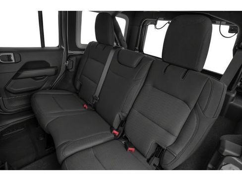 Used 2021 Jeep Wrangler Unlimited Sahara AWD/4WD image 13