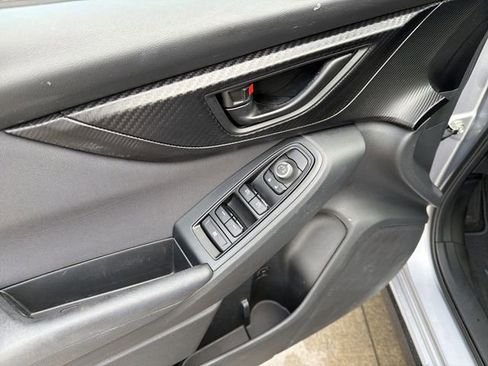 Used 2022 Subaru Crosstrek 2.0i Premium w/ Moonroof Package image 15