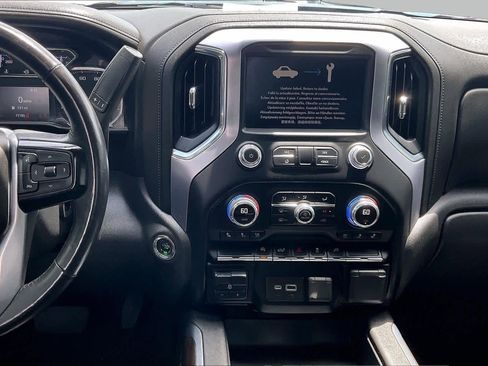 Used 2020 GMC Sierra 1500 SLT RWD image 7