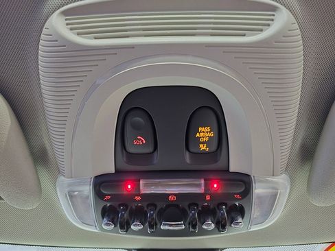 Used 2023 MINI Cooper S image 19