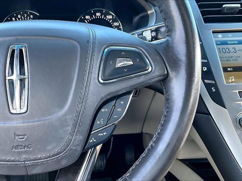 Used 2017 Lincoln MKZ Reserve w/ Climate Package image 19