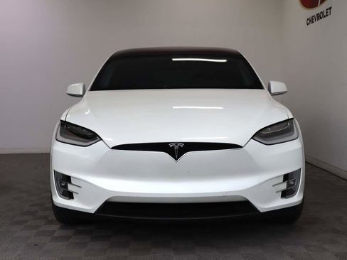 Used 2020 Tesla Model X Performance image 2