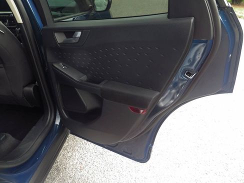 Used 2020 Ford Escape SE AWD/4WD image 32