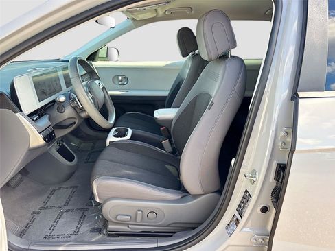 Used 2024 Hyundai Ioniq 5 SEL RWD image 21
