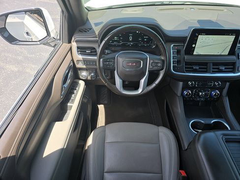 Used 2022 GMC Yukon XL SLT RWD image 34