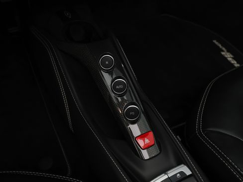 Used 2018 Ferrari 488 Spider RWD image 23