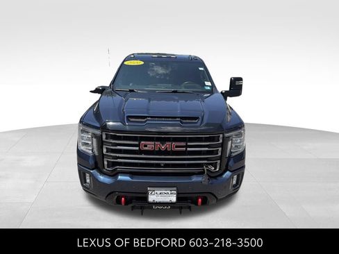 Used 2020 GMC Sierra 2500 AT4 w/ AT4 Premium Package AWD/4WD image 2