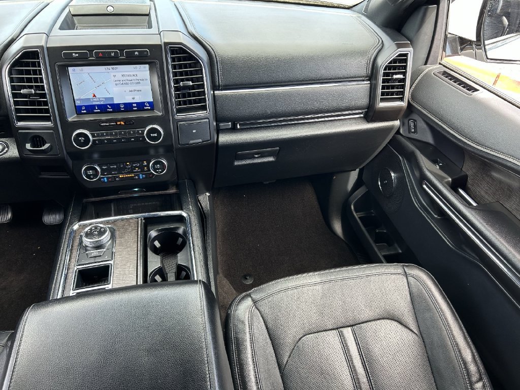 Used 2020 Ford Expedition Max Limited RWD image 17