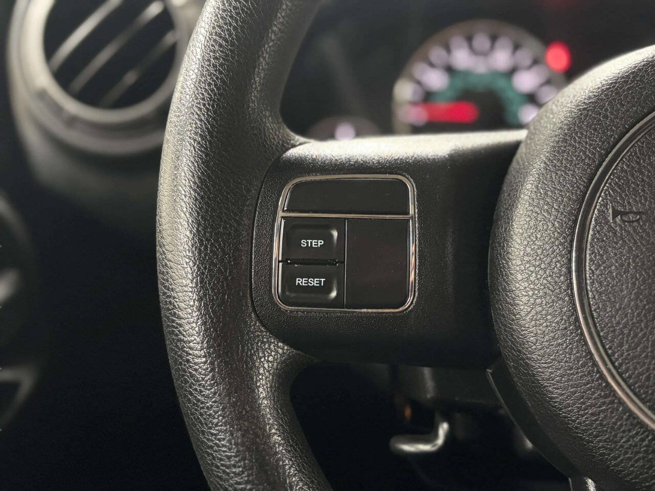 Used 2014 Jeep Wrangler Unlimited Sport AWD/4WD image 31