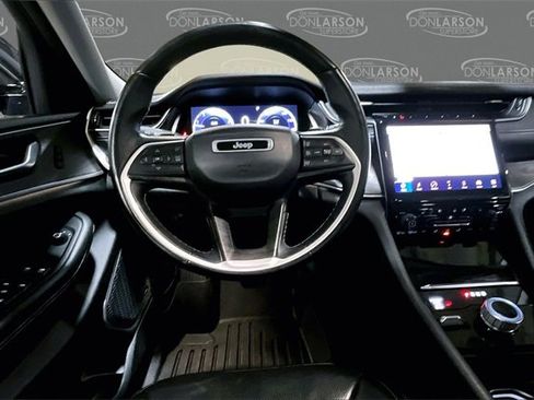 Used 2021 Jeep Grand Cherokee L Limited image 19