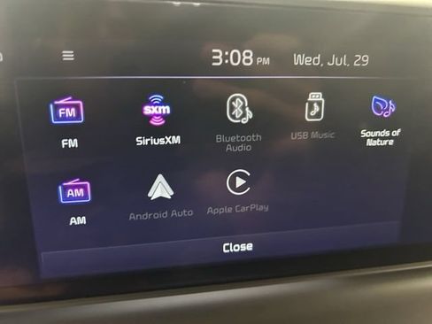 Used 2025 Kia Seltos EX AWD/4WD image 6