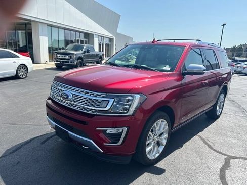Used 2018 Ford Expedition Platinum AWD/4WD image 2