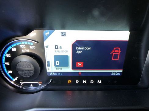 Used 2023 Ford Bronco Outer Banks image 15