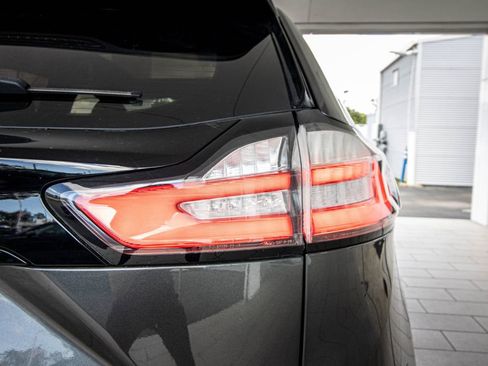 Used 2019 Ford Edge ST w/ Equipment Group 401A image 13