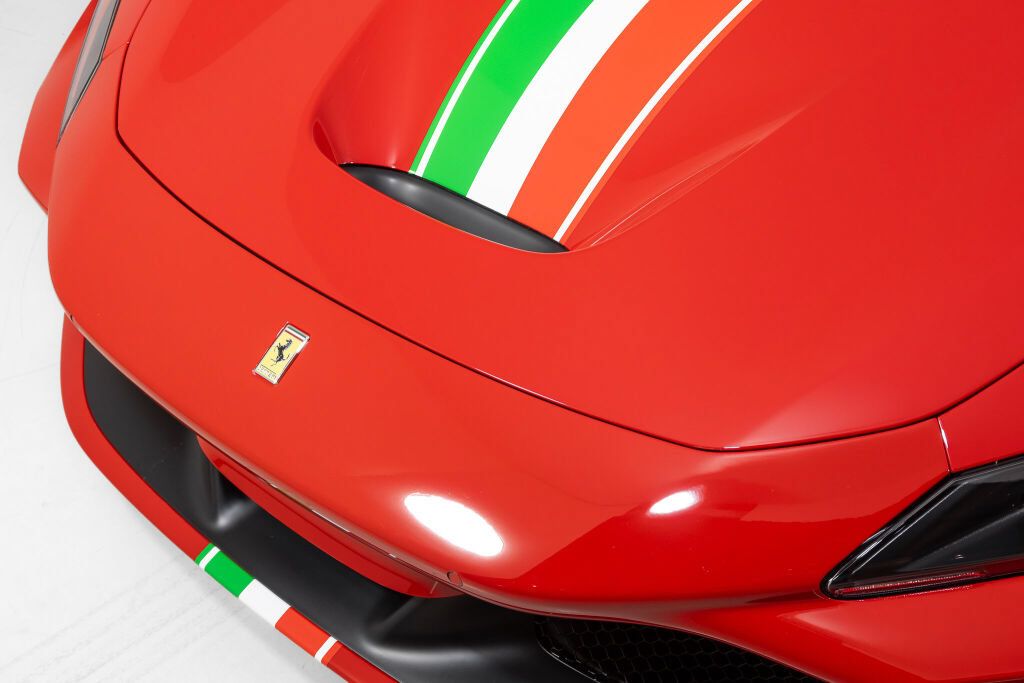 Used 2022 Ferrari F8 Tributo RWD image 15