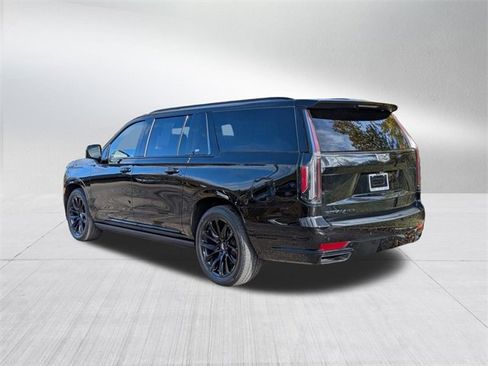 Certified 2024 Cadillac Escalade ESV Sport Platinum w/ LPO, ONYX Package image 7