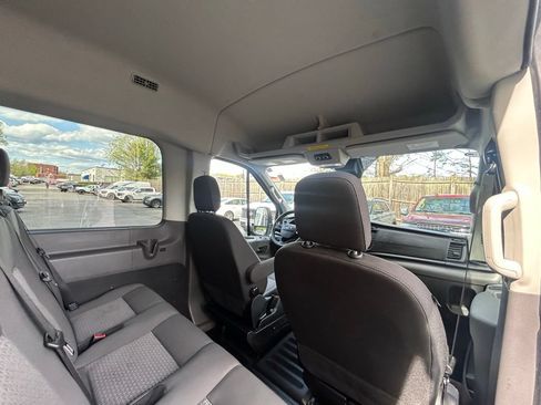 Used 2024 Ford Transit 350 XL RWD image 12