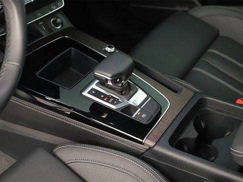 Used 2023 Audi Q5 2.0T Premium Plus w/ Premium Plus Package image 17