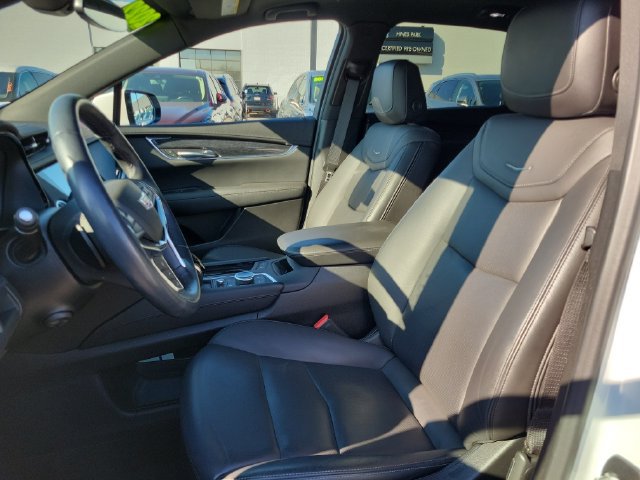 Used 2022 Cadillac XT5 Premium Luxury AWD/4WD image 5