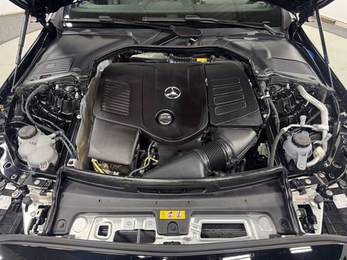 Certified 2025 Mercedes-Benz C 300 4MATIC Sedan image 32