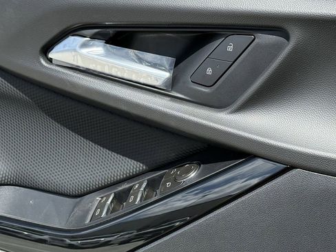 New 2026 Chevrolet Equinox RS w/ Safety and Technology Package image 19