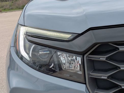 Used 2023 Honda Passport TrailSport image 10