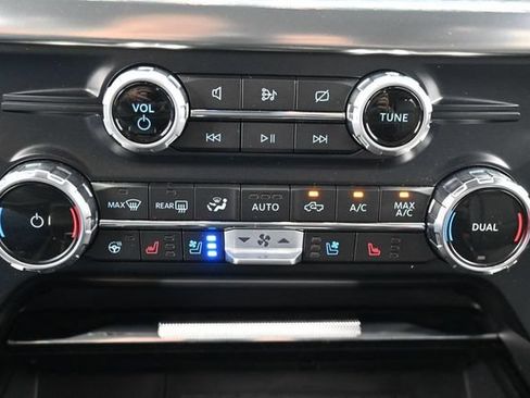 Certified 2022 Ford F150 Lariat w/ Equipment Group 502A High AWD/4WD image 24