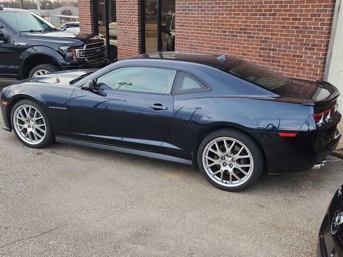 Used 2013 Chevrolet Camaro SS w/ Dusk Special Edition image 14