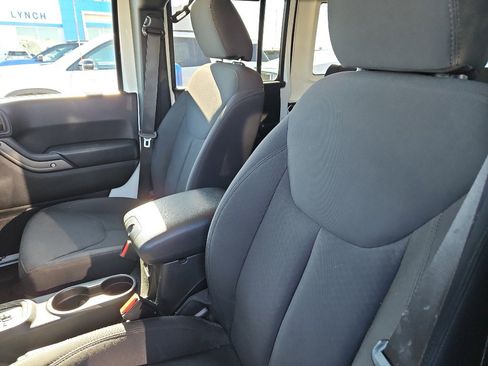 Used 2016 Jeep Wrangler Unlimited Sport w/ Quick Order Package 24S image 8