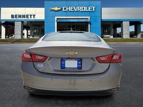 Used 2024 Chevrolet Malibu LT FWD image 5