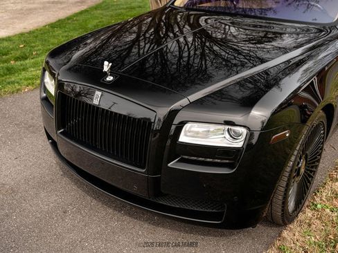 Used 2014 Rolls-Royce Ghost image 95