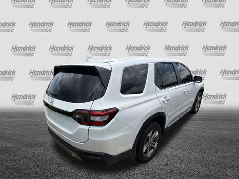 Used 2024 Honda Pilot EX-L image 10