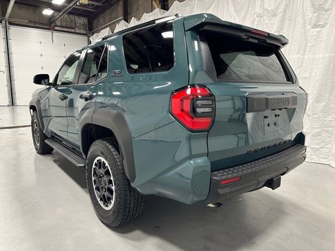 Used 2025 Toyota 4Runner TRD Off-Road image 5