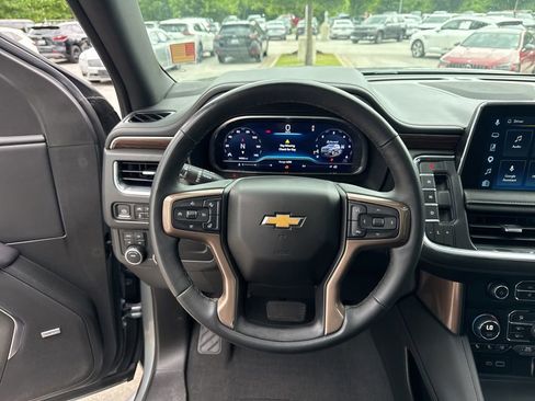 Used 2023 Chevrolet Tahoe High Country AWD/4WD image 23