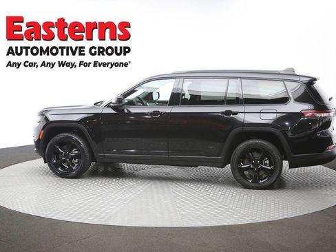 Used 2023 Jeep Grand Cherokee L Laredo image 64