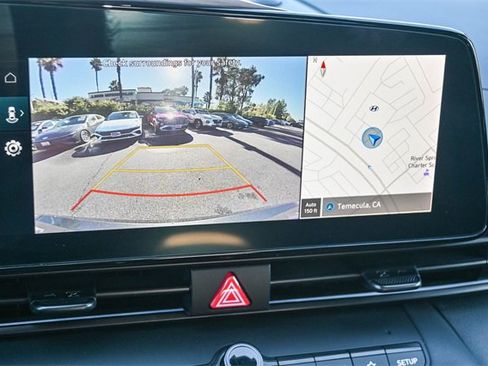 Certified 2025 Hyundai Elantra SEL image 27