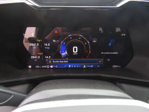 Used 2024 Chevrolet Colorado Z71 w/ Z71 Convenience Package 2 image 27