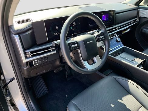 Used 2025 Hyundai Santa Fe XRT image 10