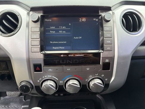 Used 2020 Toyota Tundra SR5 w/ SR5 Upgrade Package AWD/4WD image 35